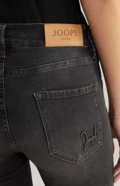 Jeans in an Anthracite Washed Look