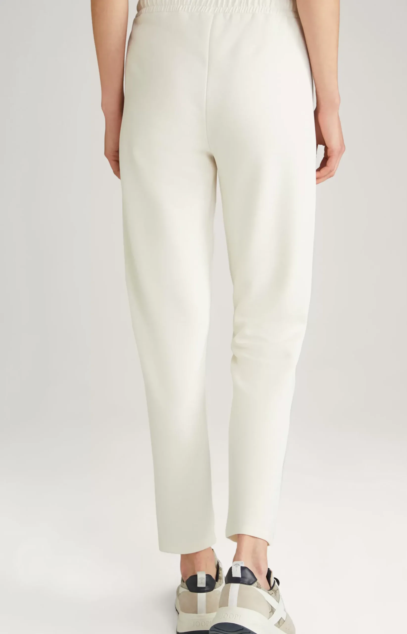 Jogging Pants in Cream