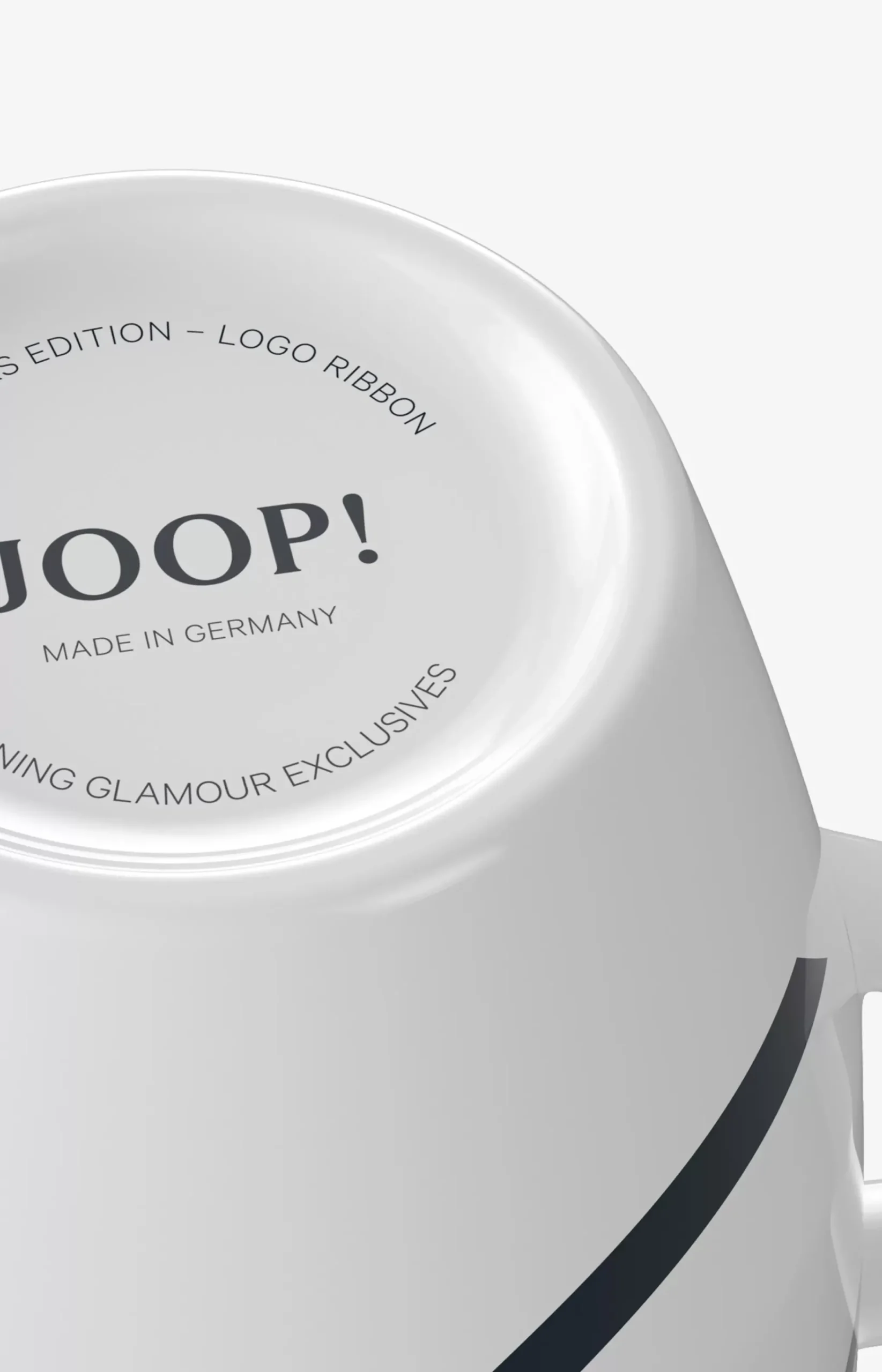 JOOP! COLLECTOR'S MUG FASHION EDITION AUTUMN/WINTER 2021/22 in White/Dark Blue
