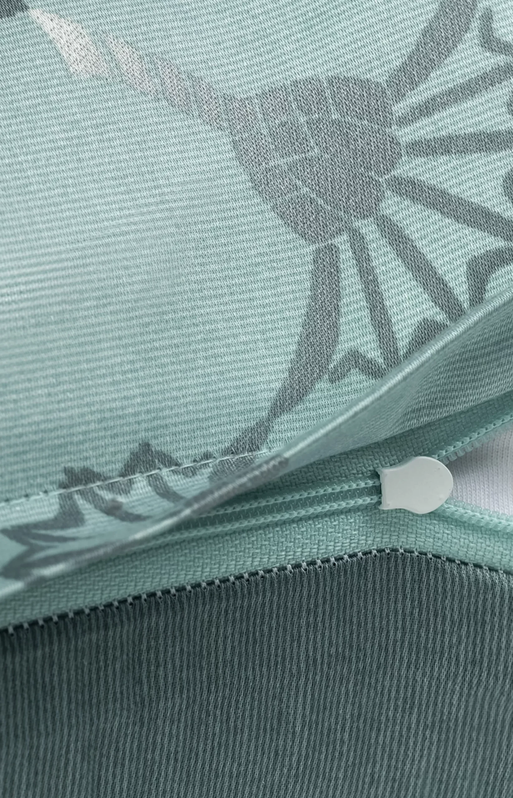 JOOP! CORNFLOWER DOUBLE bedlinen in aqua foam, 135 x 200 cm
