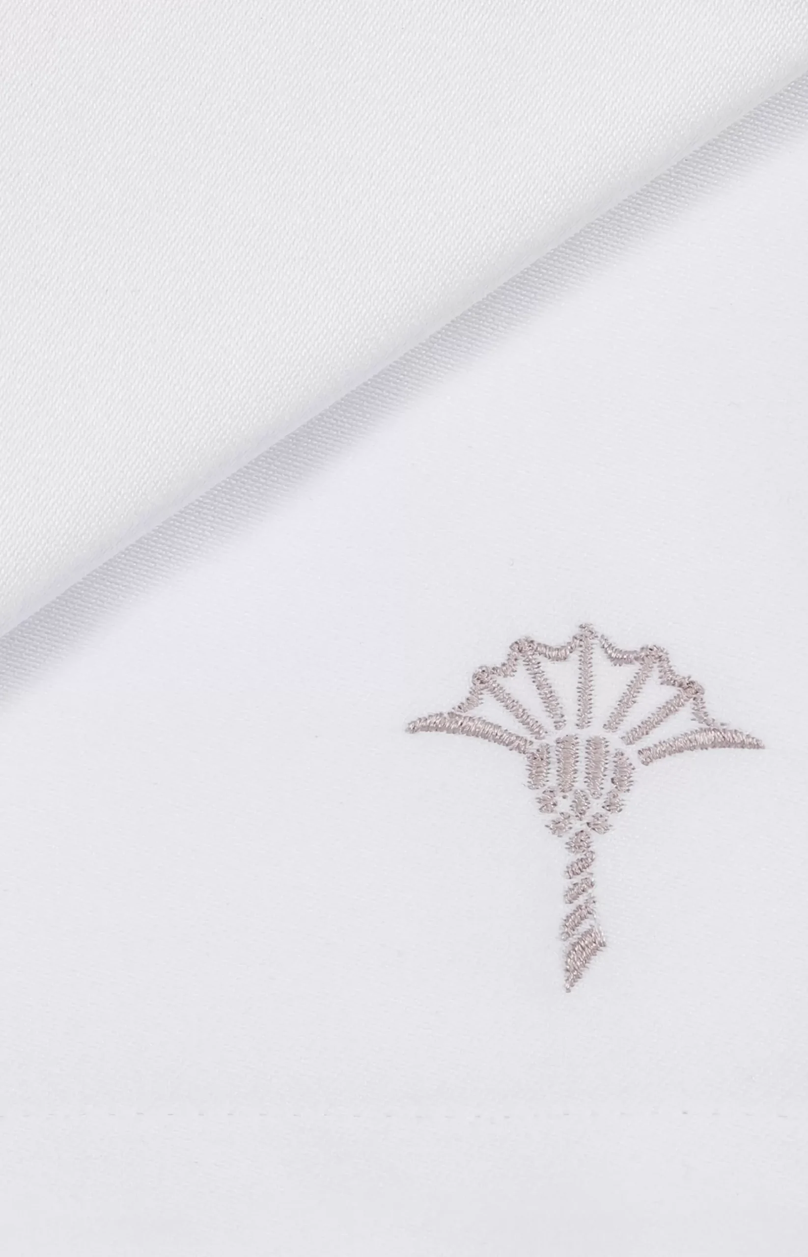 JOOP linens! STITCH in Sand