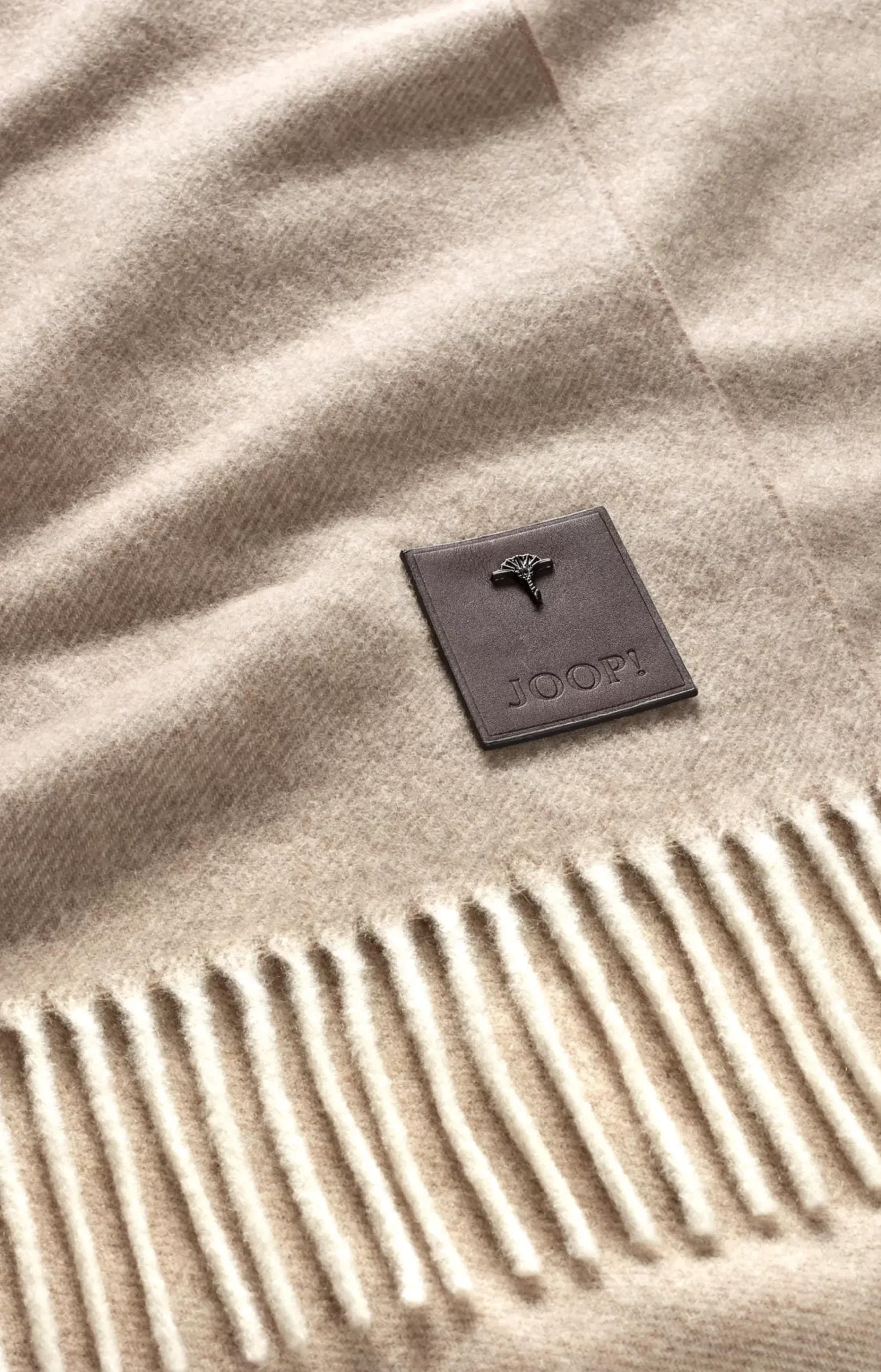 JOOP! NOBLE cashmere throw in nature/beige
