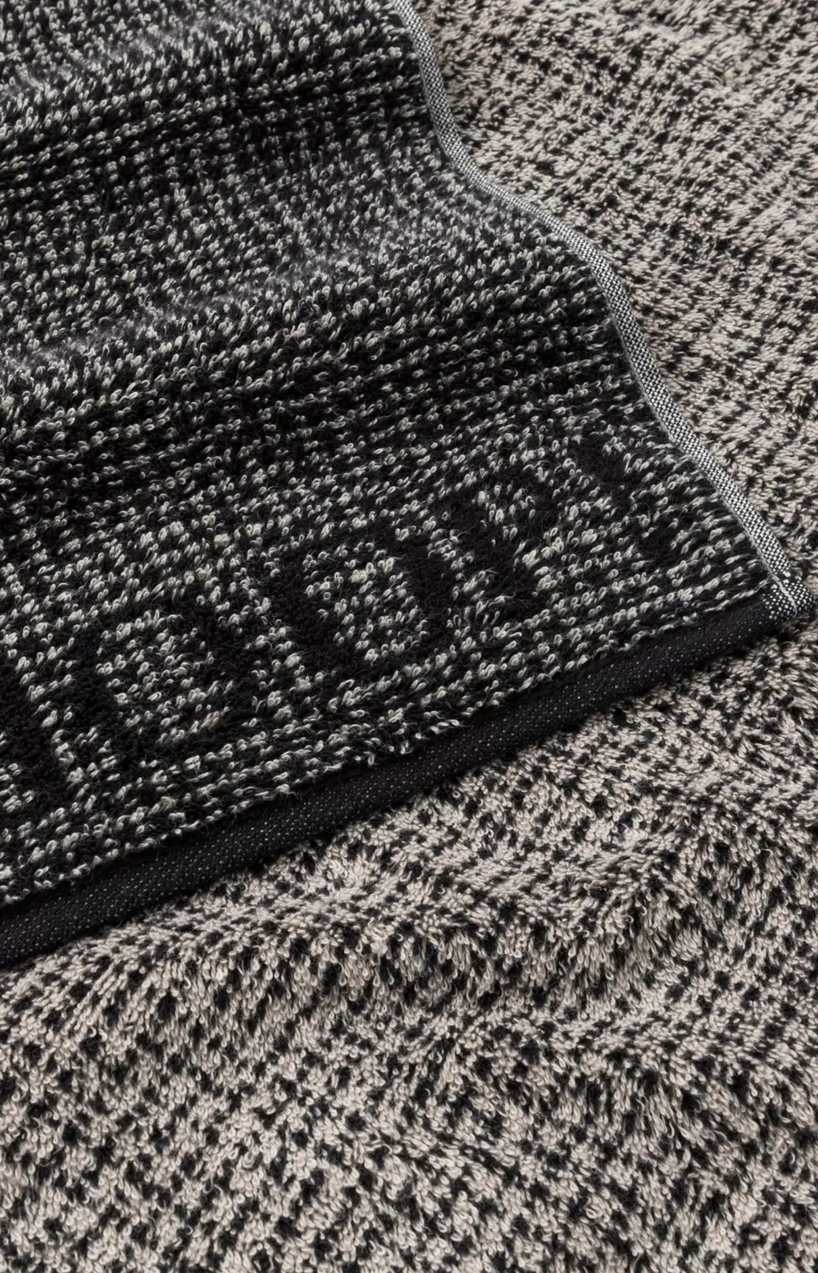 JOOP! SELECT ALLOVER Terrycloth Range in Ebony