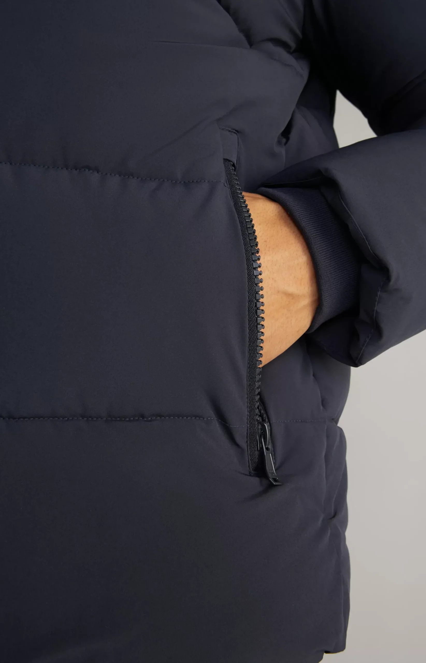 Joshas Quilted Jacket in Navy