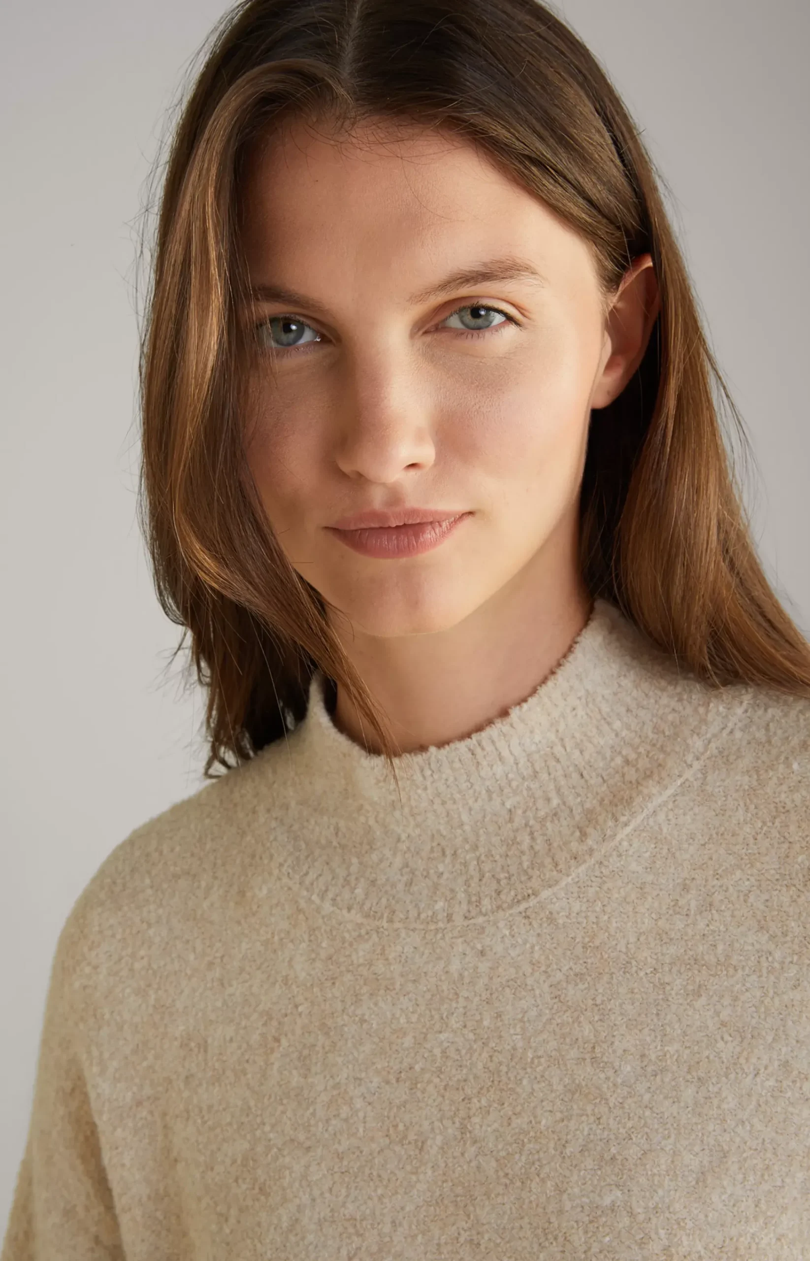 Jumper in Beige