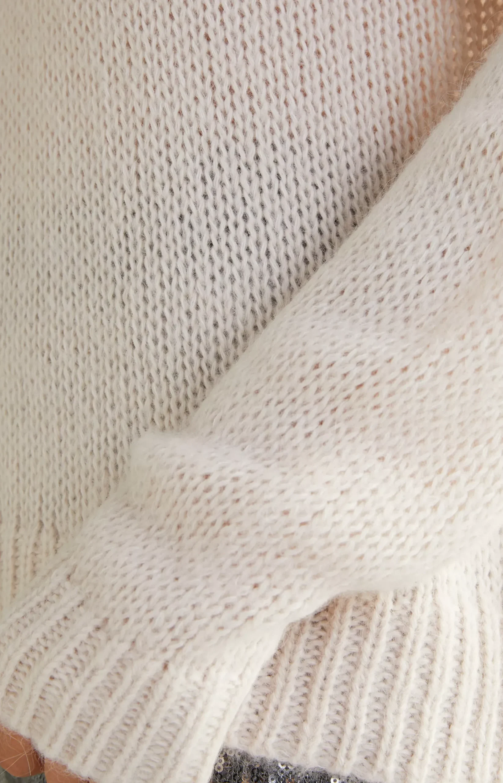 Knitted Sweater in Off-white