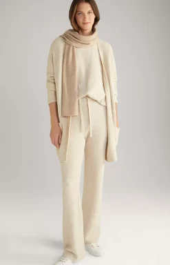 Knitted Trousers in Beige