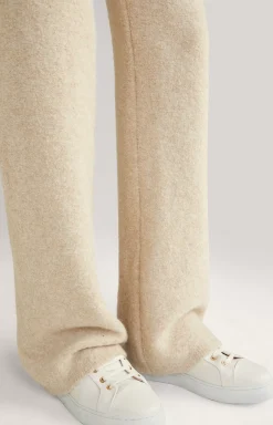 Knitted Trousers in Beige