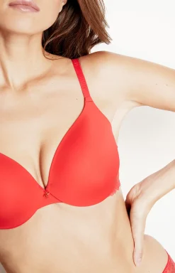 Lace-trimmed underwired bra in red