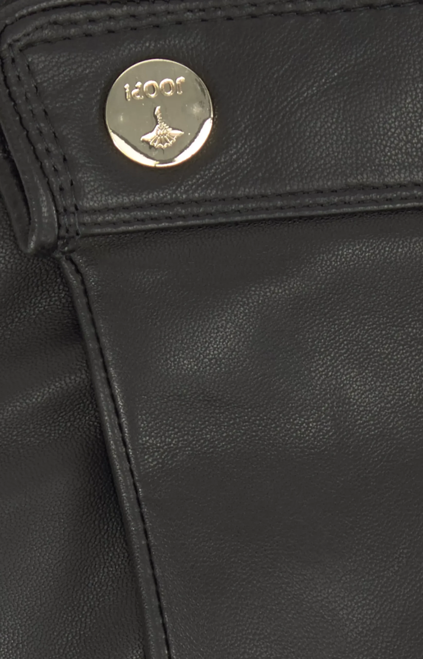 Lamb Nappa Leather Gloves in Black