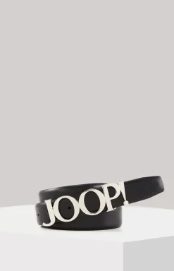 Leather Belt in Black/Silver