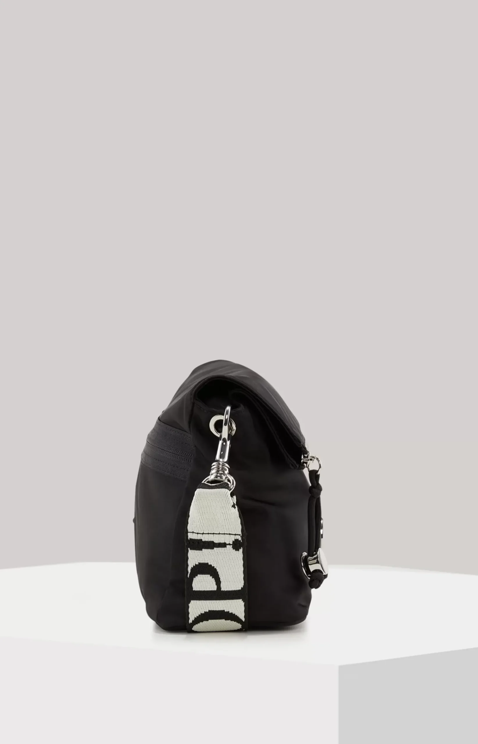 Lietissimo Lani Shoulder Bag in Black