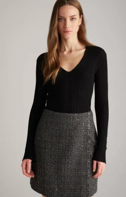 Long-sleeved Top in Black