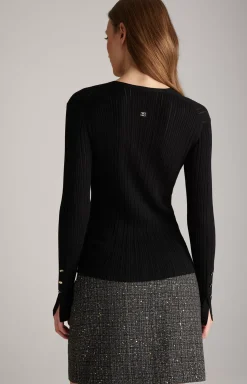 Long-sleeved Top in Black