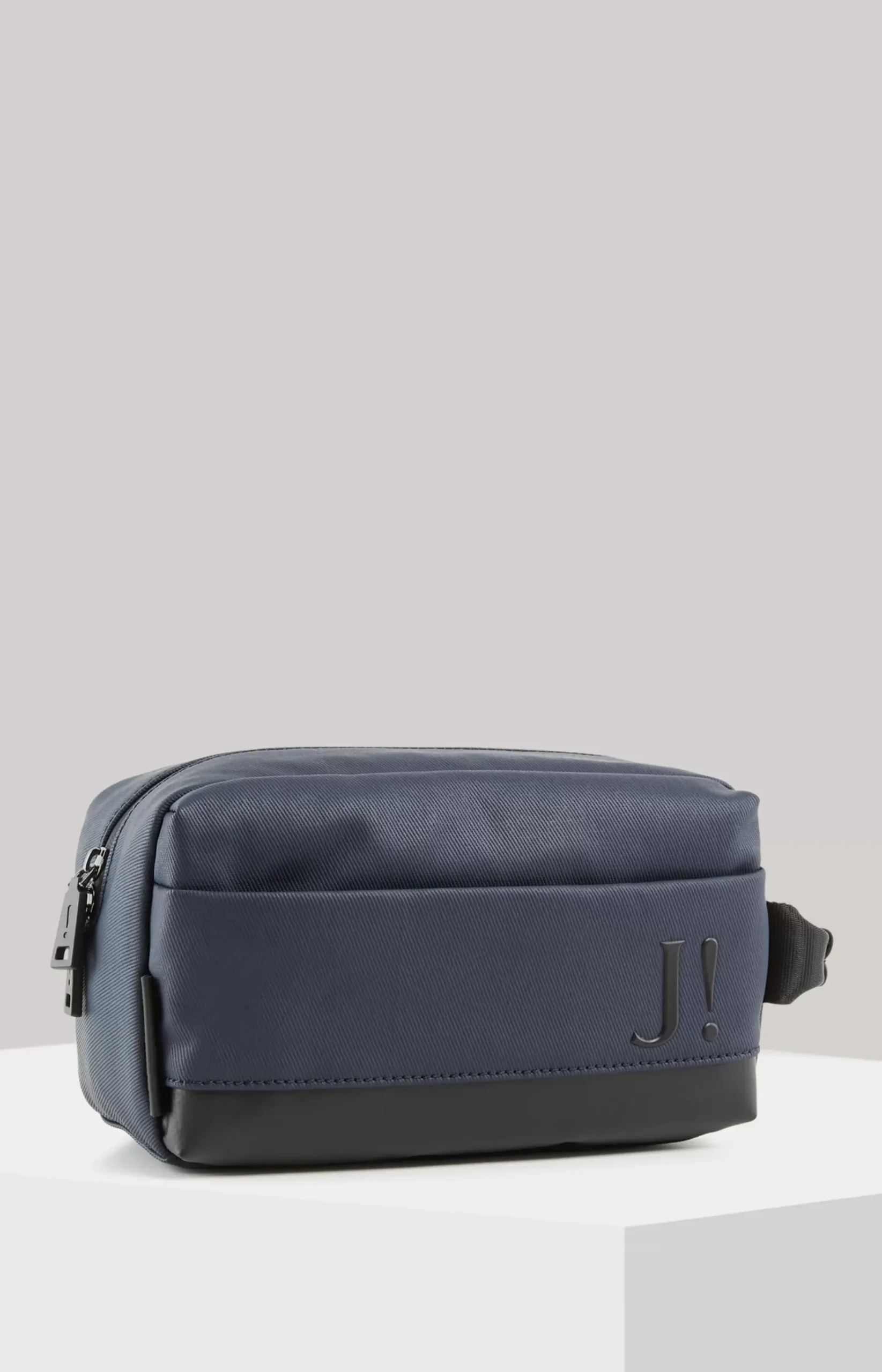 Marcena Davide washbag in dark blue