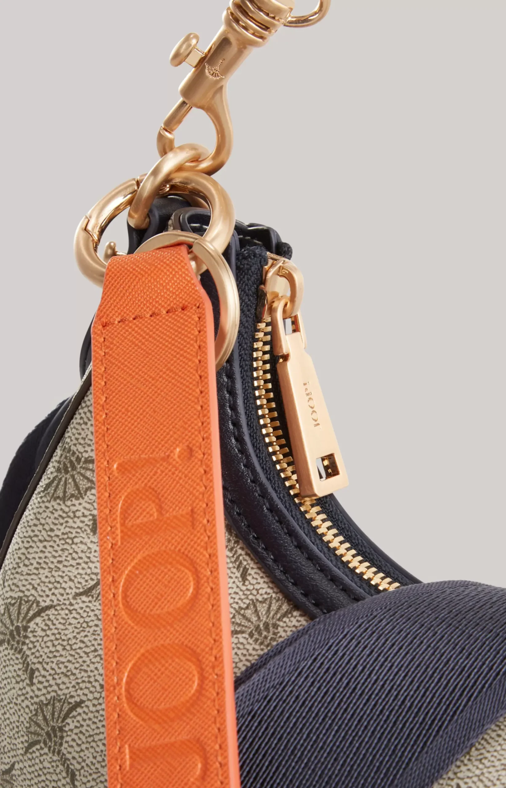 Mazzolino Edition Annina Shoulder Bag in Beige/Blue