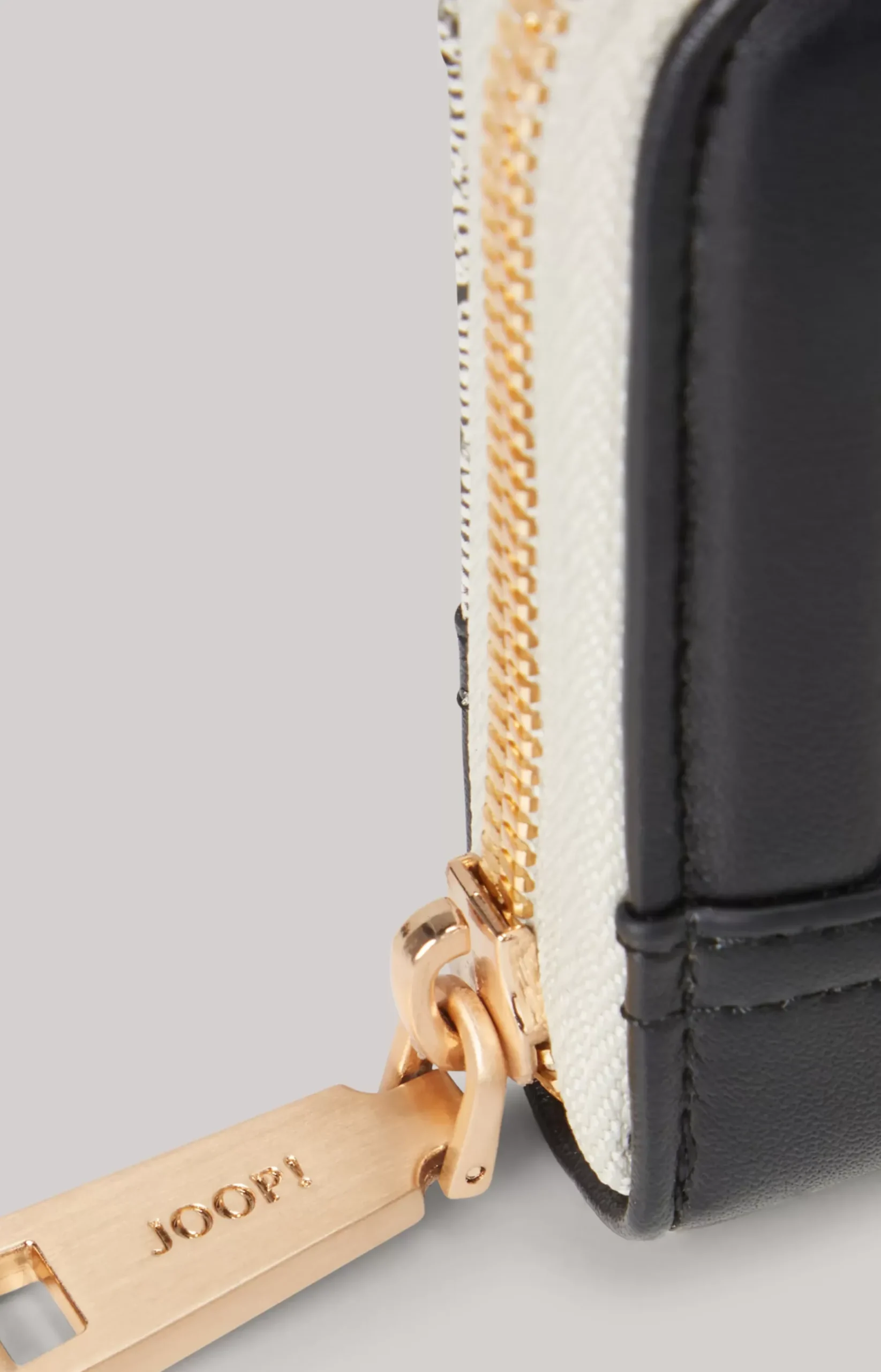 Mazzolino Edition Melete Wallet in Black/Off-white