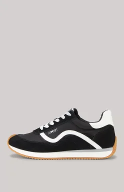 Misto Leone Low-top Trainers in Black