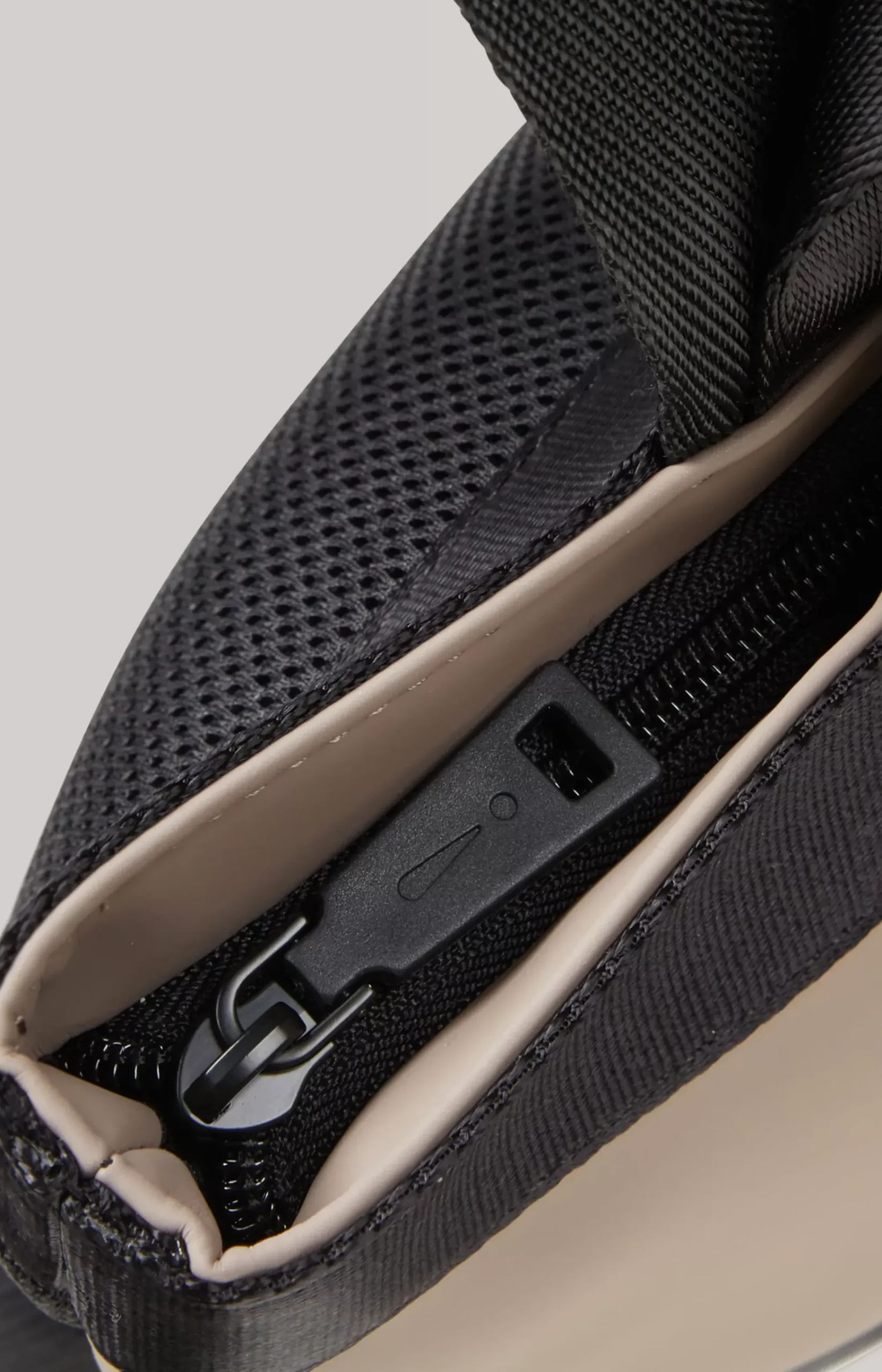 Modica Nuvola Jaron Backpack in Beige