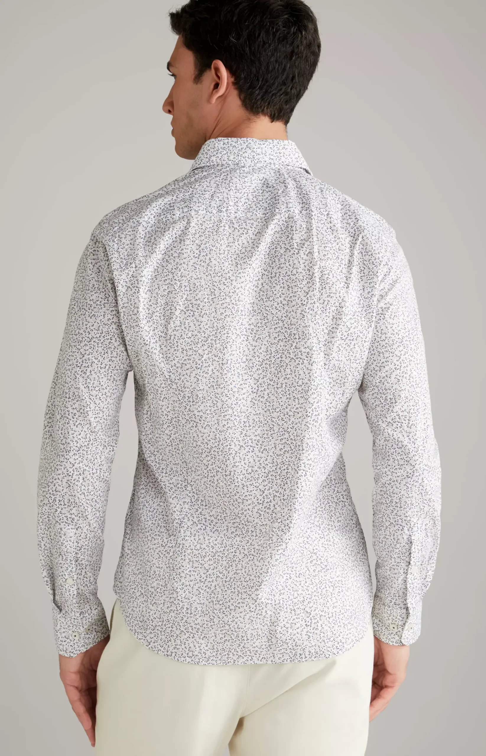 Pai Shirt in a White Pattern