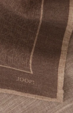 Pocket Square in Brown