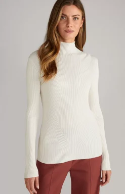 Rib Knit Pullover in Off-white