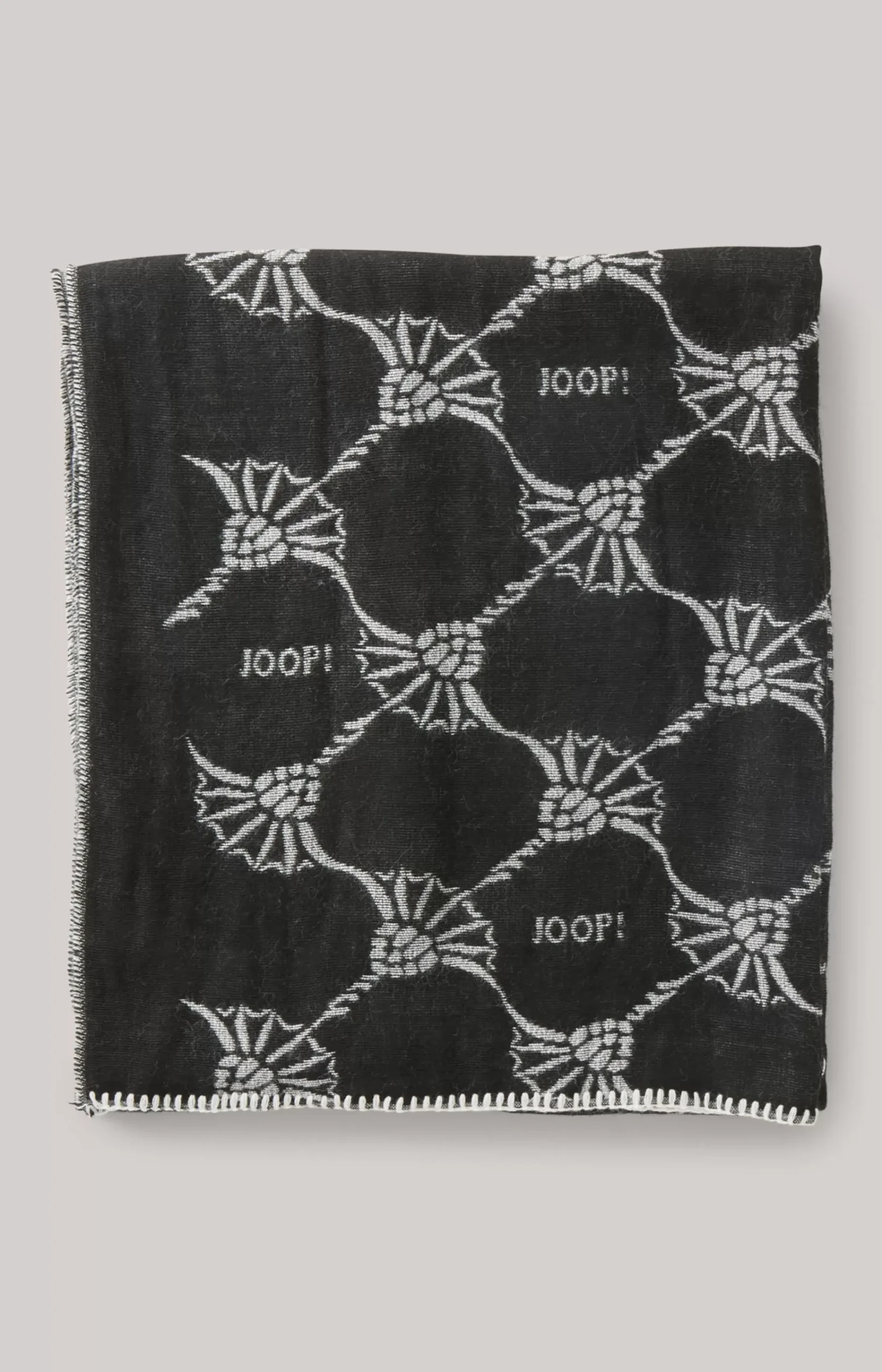 Scarf in Black
