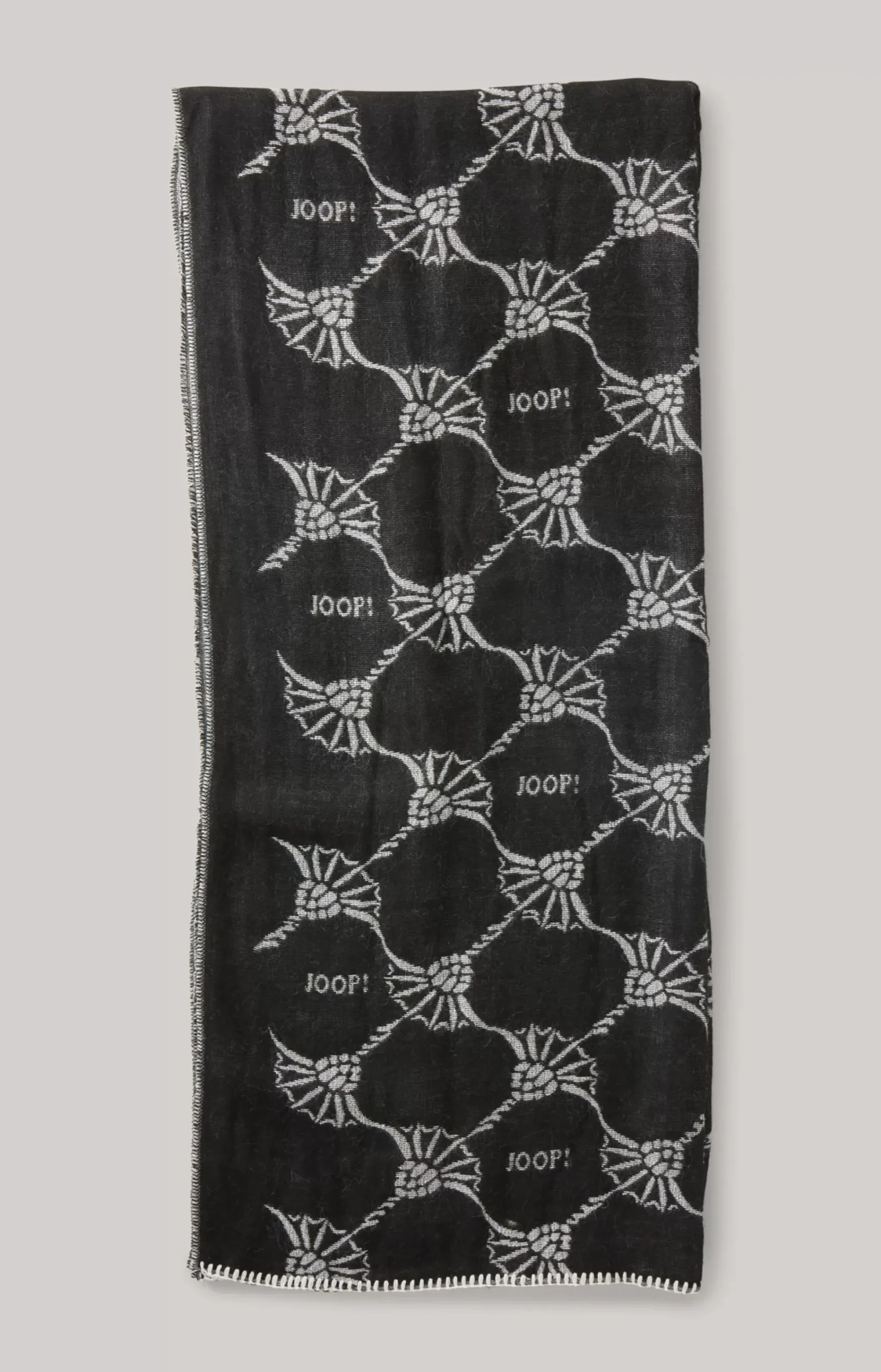Scarf in Black