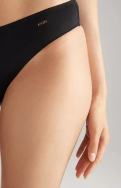 Seamless bikini briefs in black