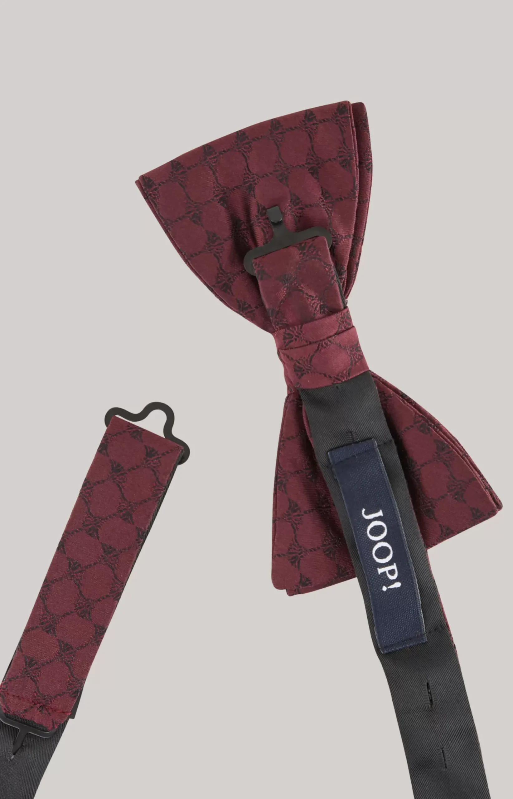 Silk Bow Tie in Dark Red