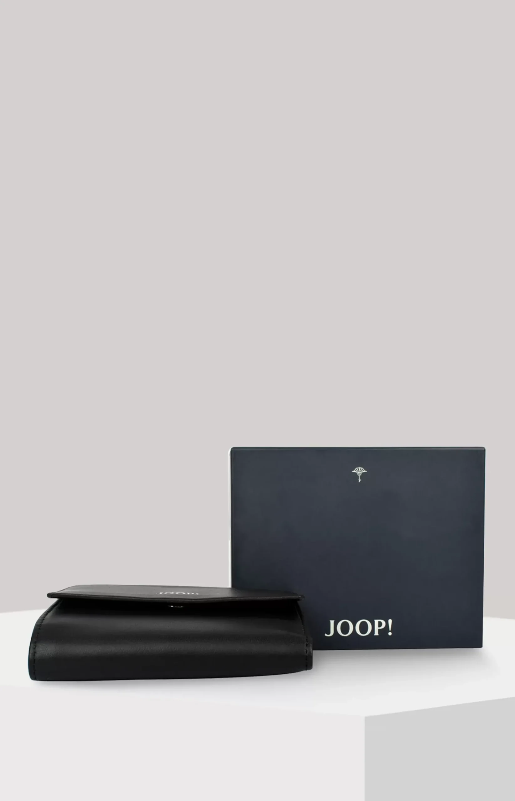 Simona Sofisticato Wallet in Black