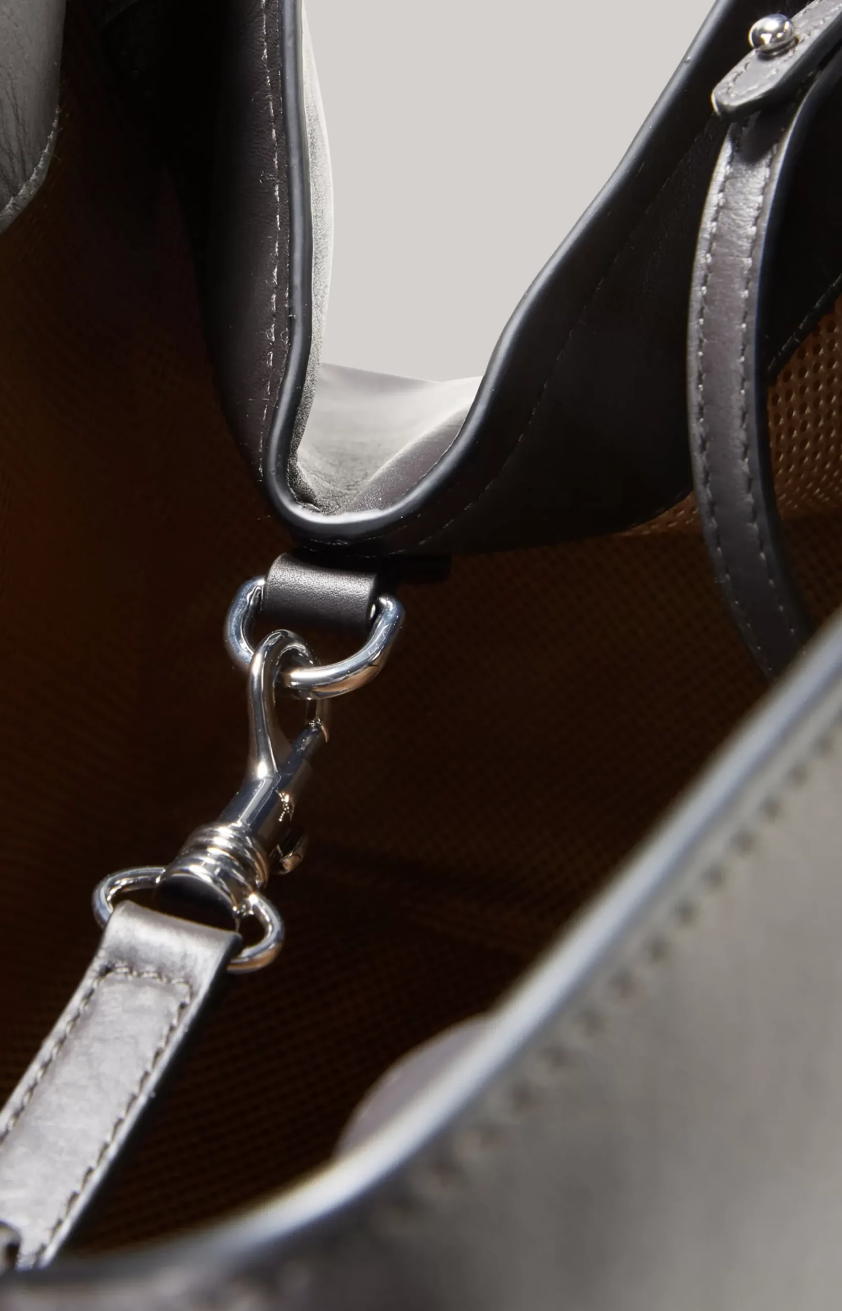 Sofisticato Anela Shopper in Grey