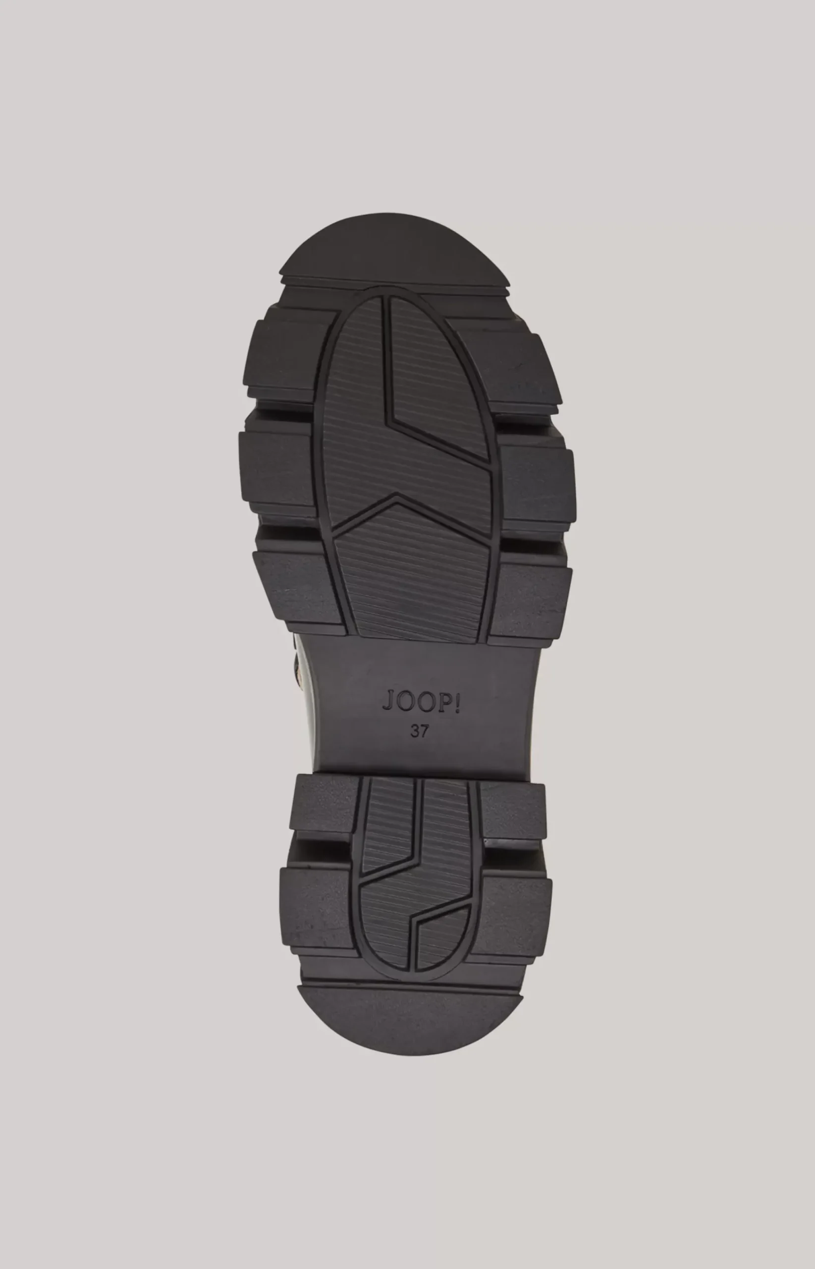 Sofisticato Camy Loafers in Black