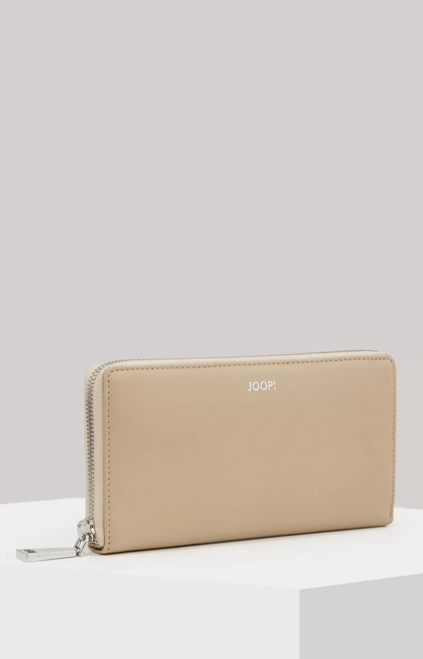 Sofisticato Melete Wallet in Beige