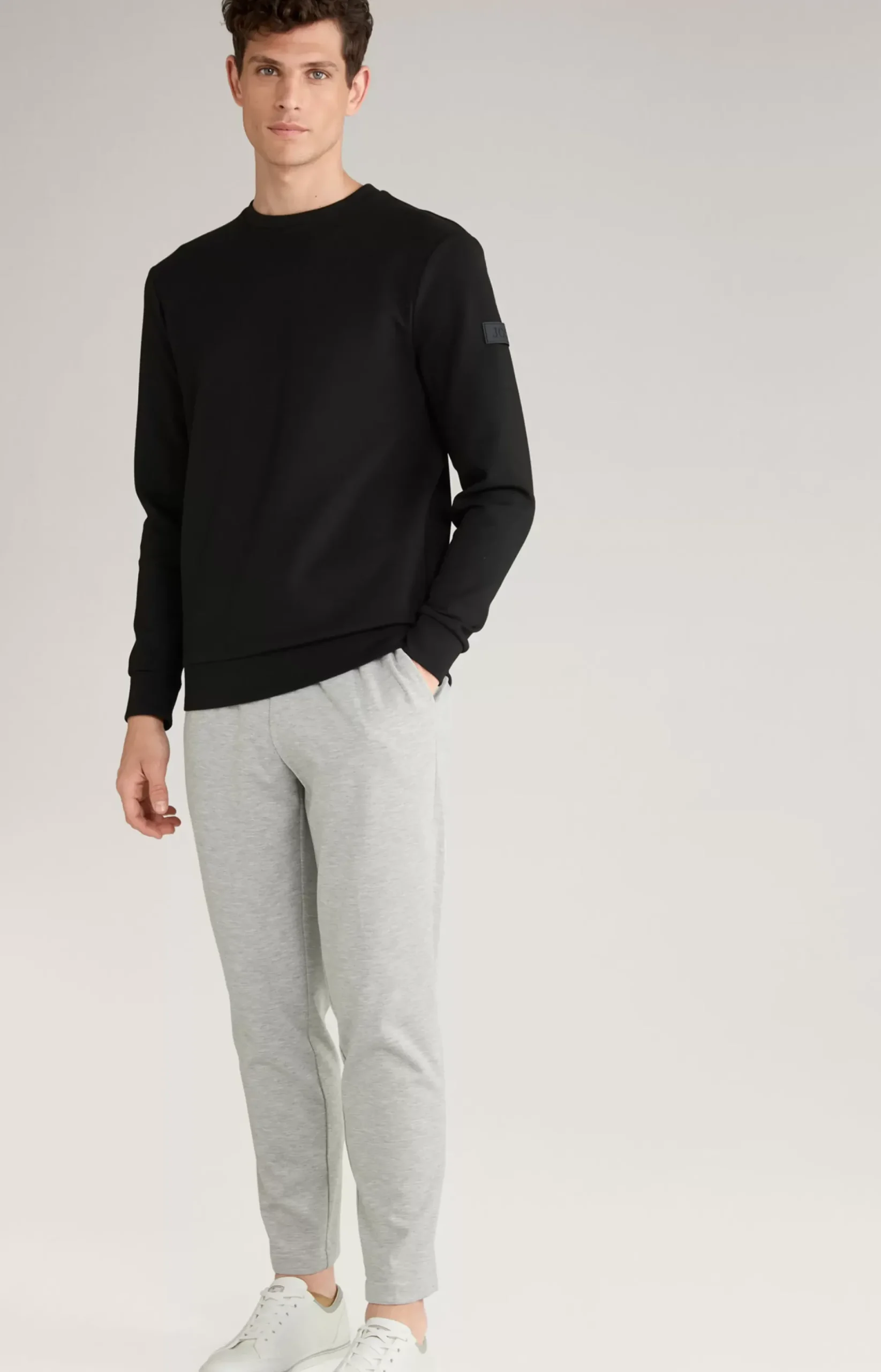 Steve Sweatshirt in Black