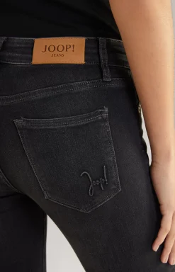 Sue Jeans in Dark Grey