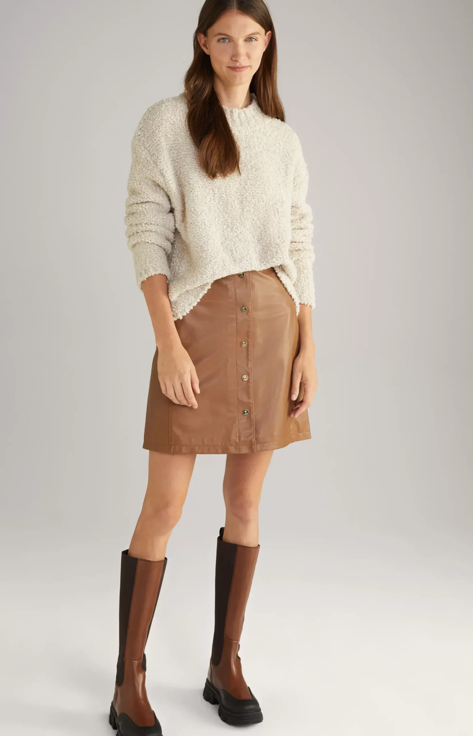 Sweater in Off-white