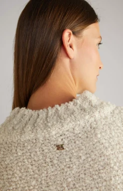 Sweater in Off-white