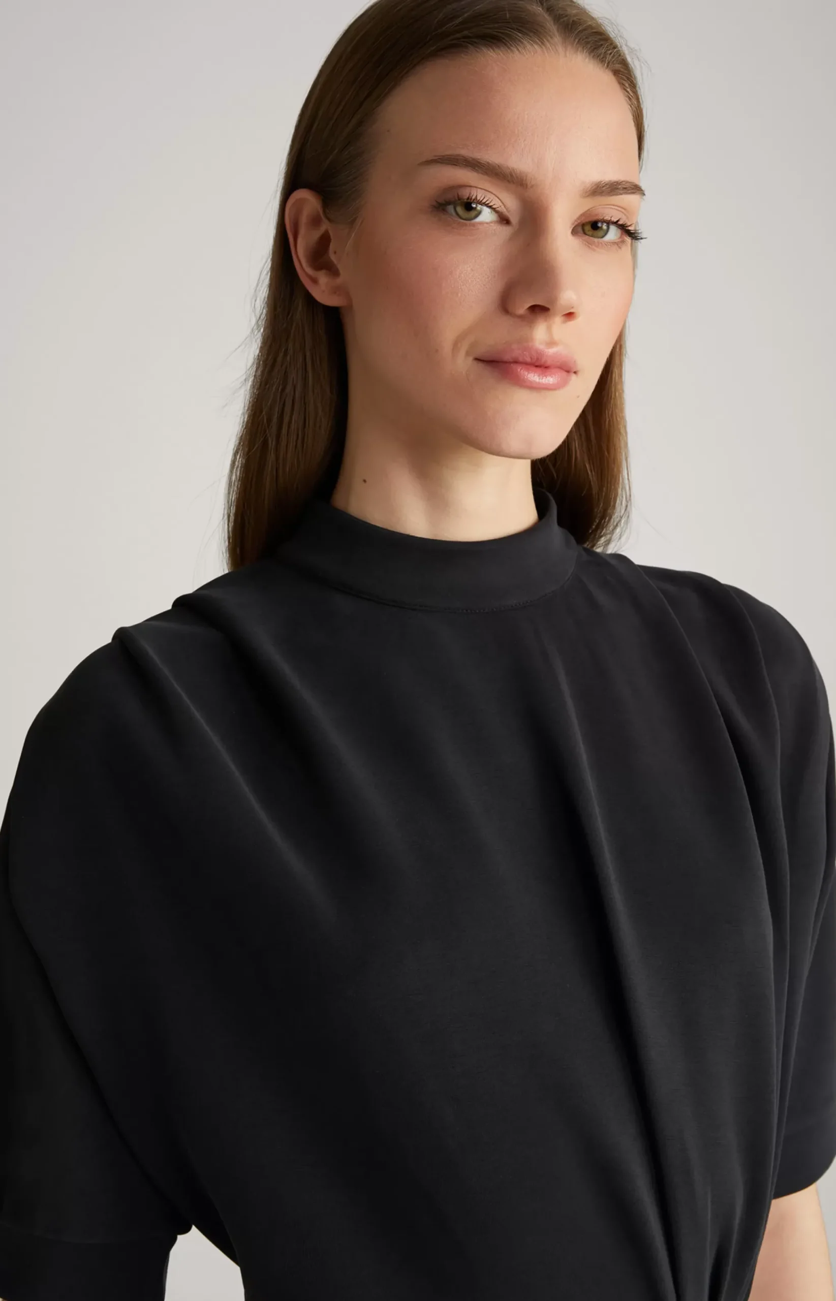 Sweatshirt Dress in Black