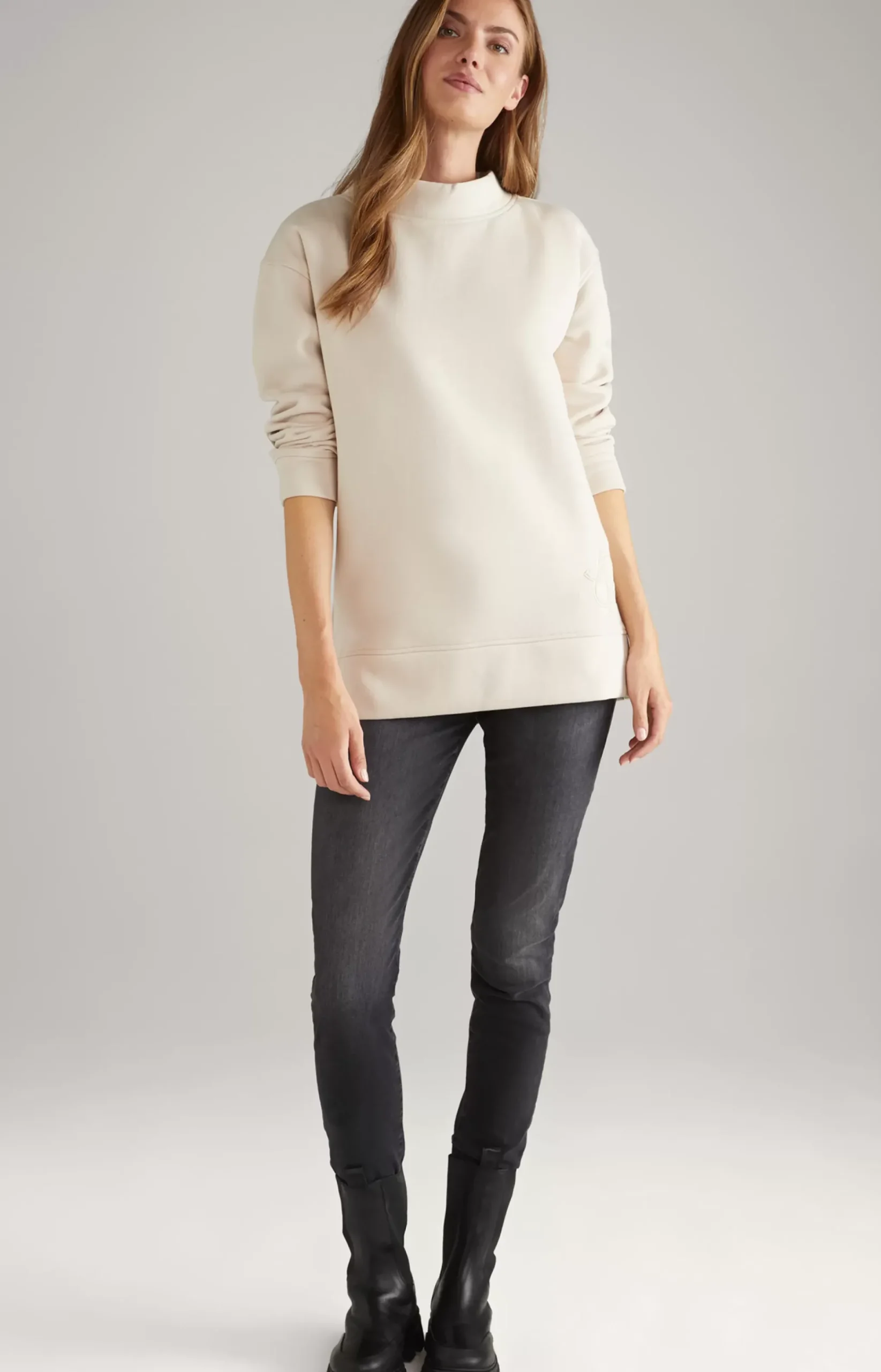 Sweatshirt in Beige