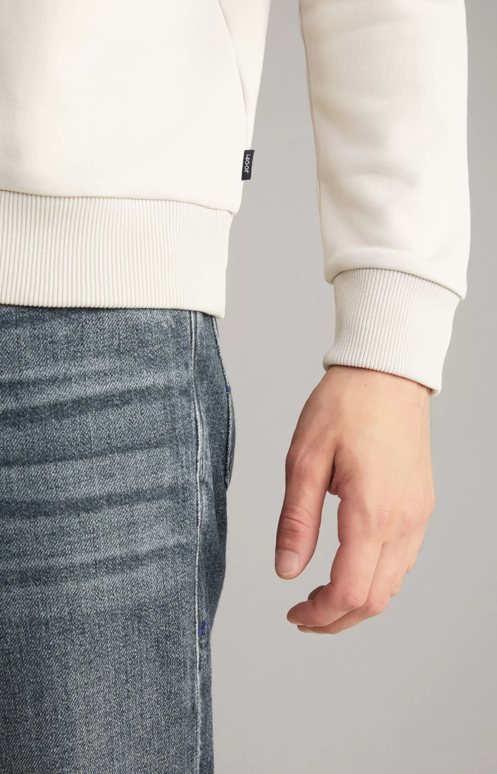 Theseus Sweatshirt in Light Beige