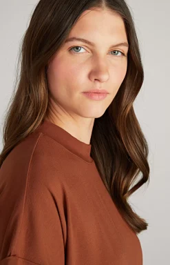 T-shirt in Copper Brown