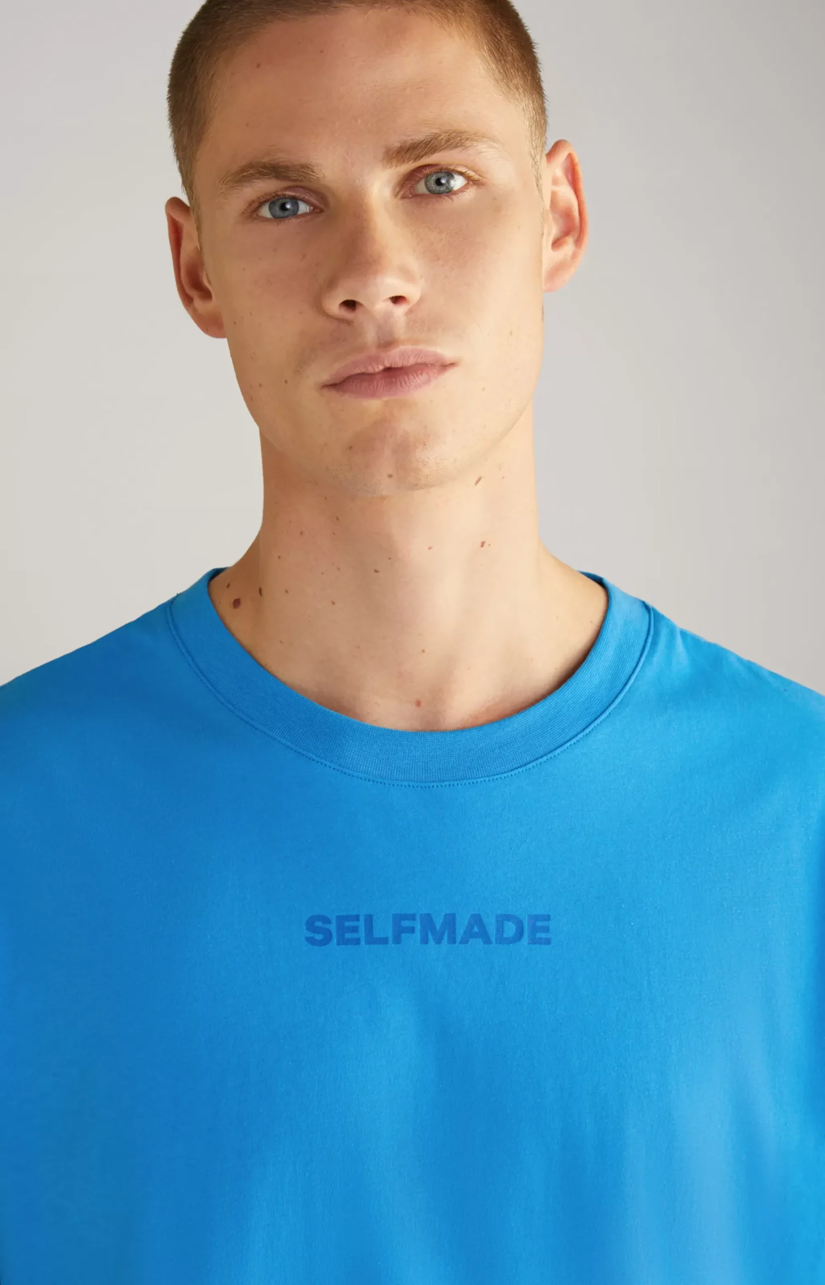 Unisex Cotton T-shirt in Blue