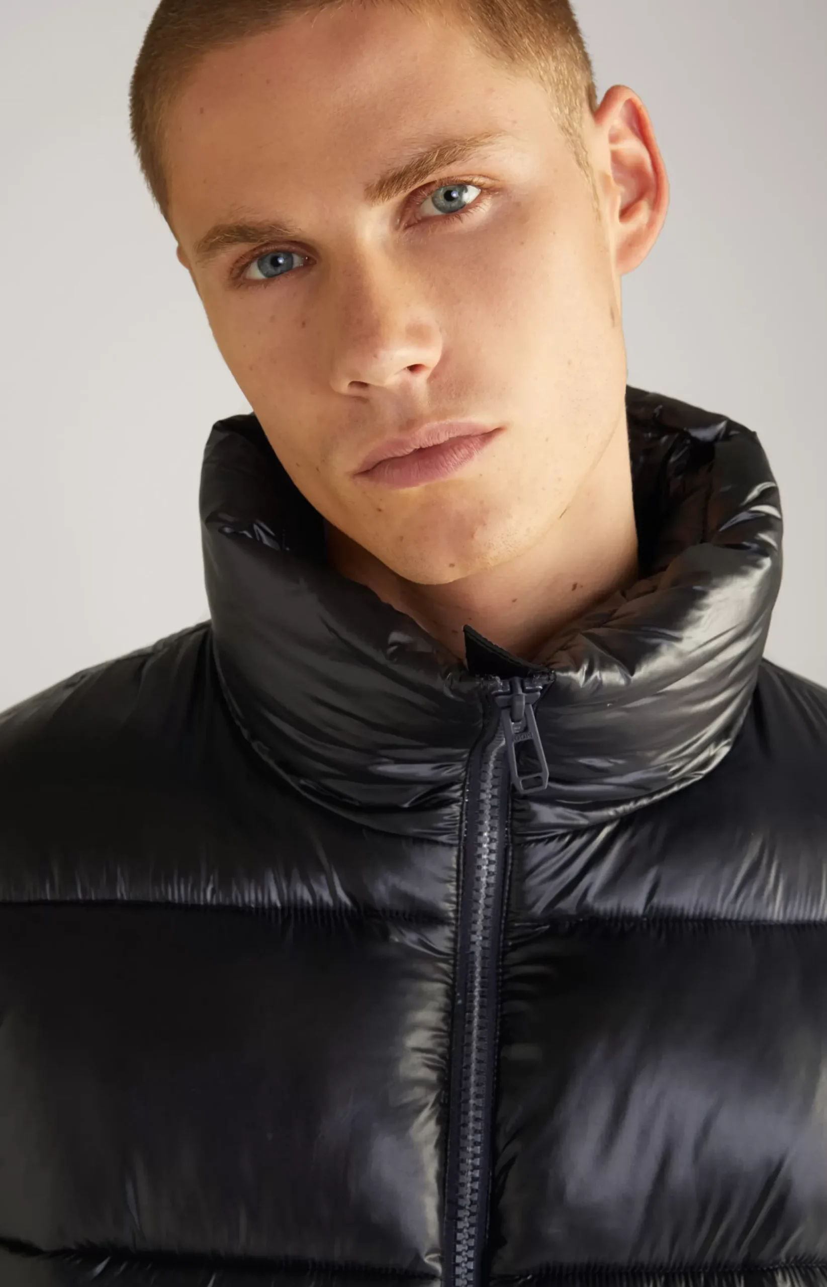 Unisex Quilted Jacket in Black