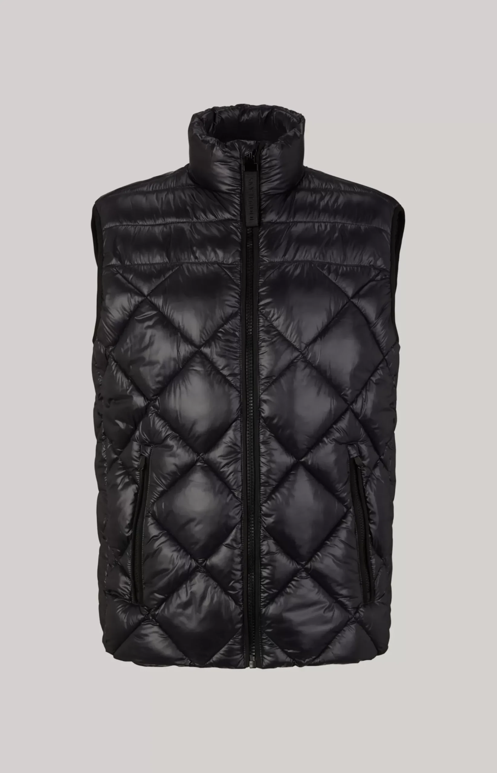 Vanor Nylon Quilted Vest in Black