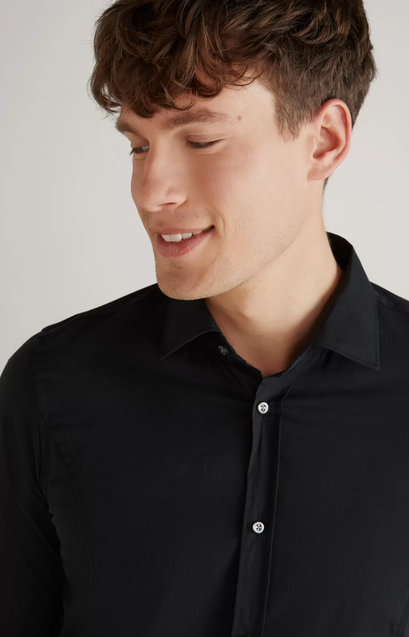 Victor Stretch Cotton Shirt in Black