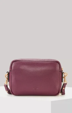 Vivace Cloe Shoulder Bag in Violet