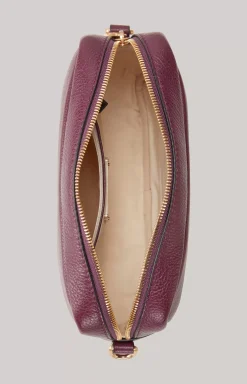 Vivace Cloe Shoulder Bag in Violet