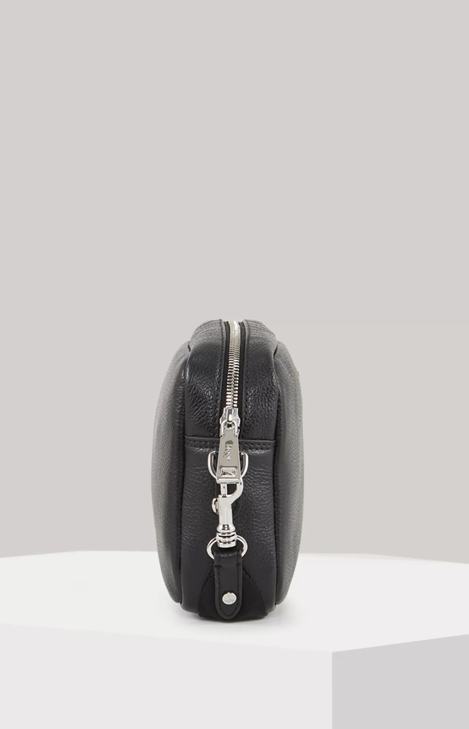 Vivace Cloe Shoulder Bag in Black