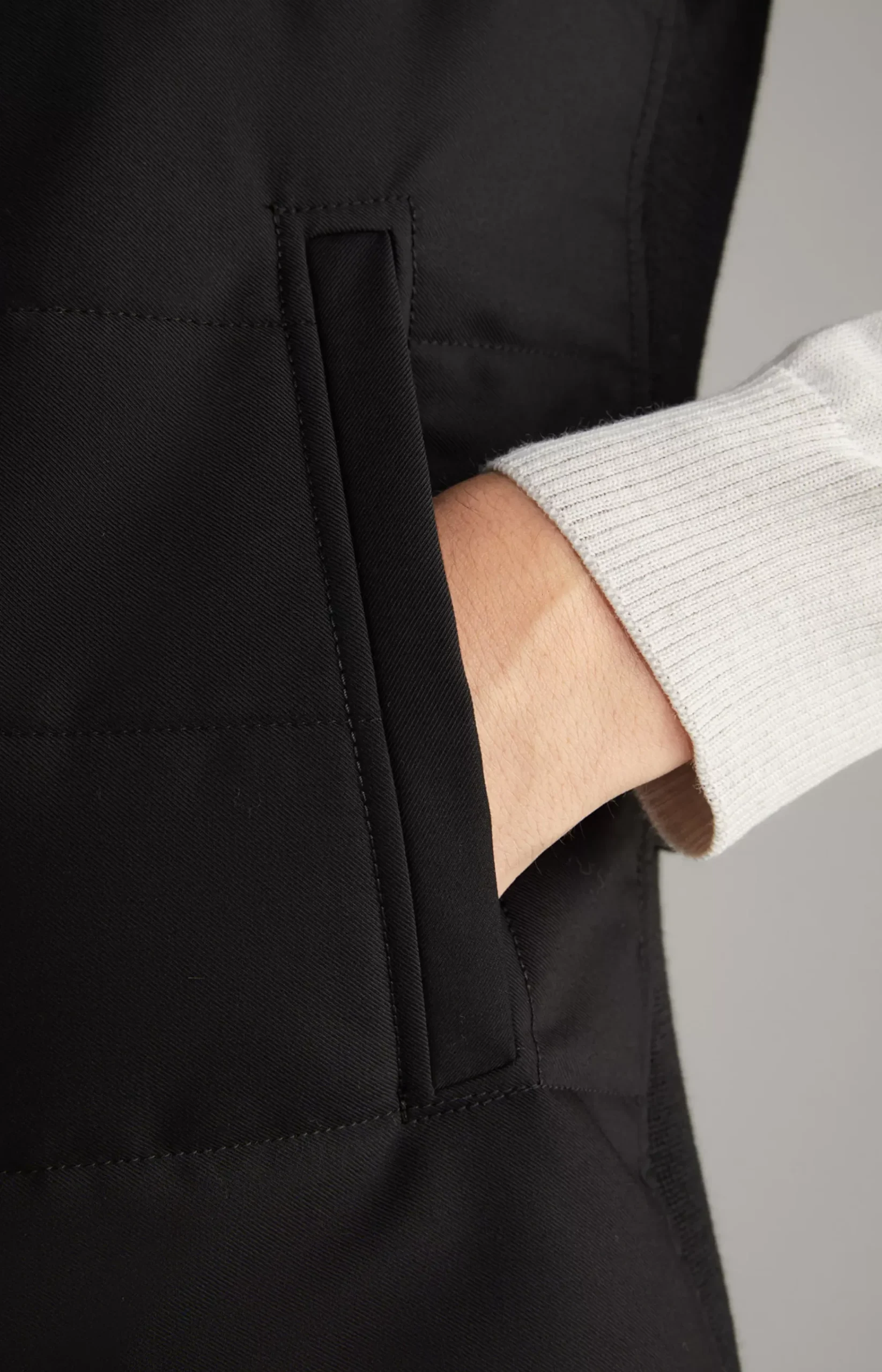 Wermut Waistcoat in Black